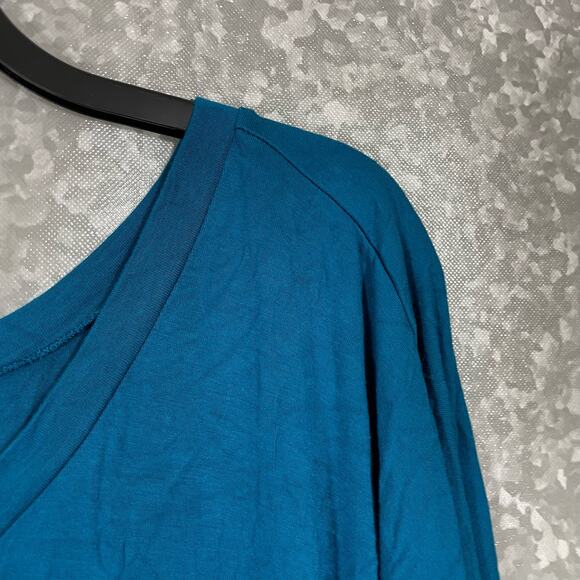 Lock & Love Women's Blue Plus Size Jersey Knit Tunic Top - Size XXL - Normcore - Picture 2 of 6